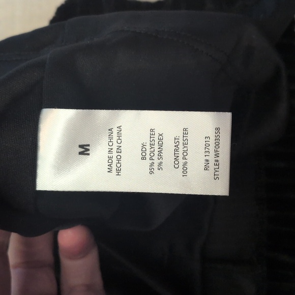 Wildfox Cairo Ribbed Velour Black Long Bell Sleeve Top - Picture 7 of 7